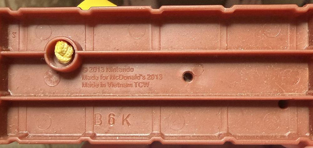 Фигурка Super Mario от макдональдс