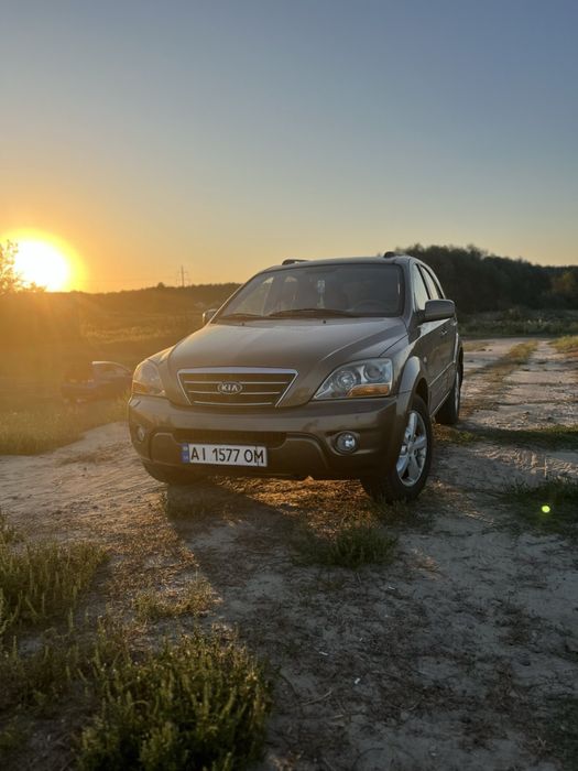 Продам КІА Sorento 2.5 Дизель ( мех)