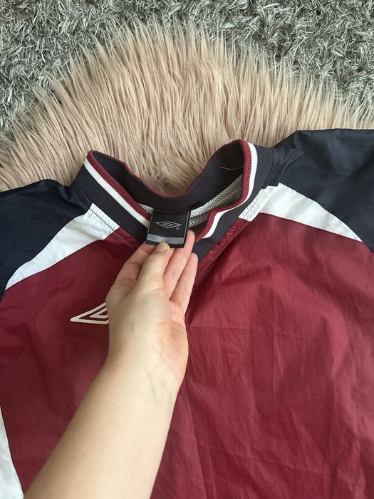 Męska sportowa wiotrówka kurtka umbro rozmiar xs