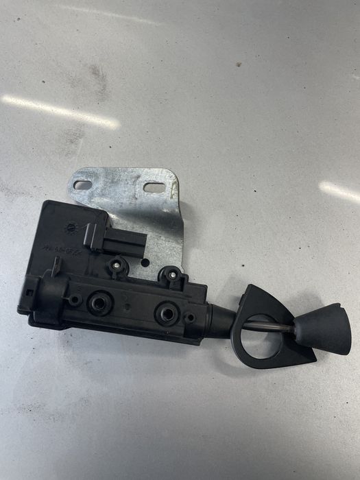 Silniczek szyby uchylnej prawy tył BMW E46