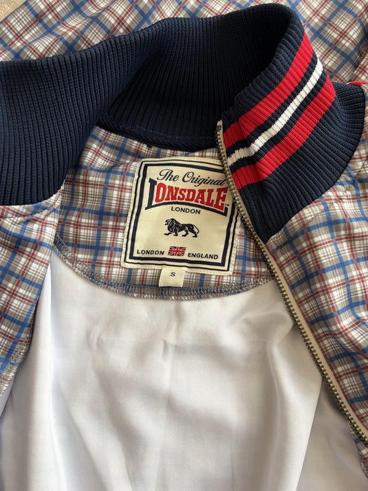 Новий чоловічий костюм Lonsdale London