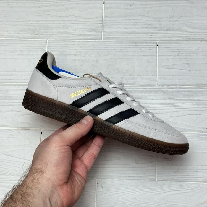 Кросівки adidas spezial