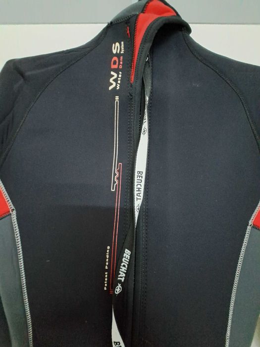 Colete de Mergulho e Fato