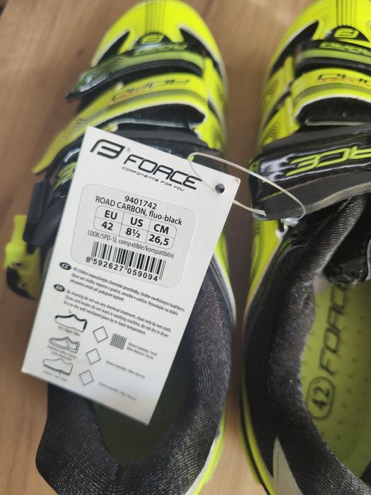 Buty rowerowe Force Fluo SPD carbon rozm 42
Force SPD carbon rozm 42
F