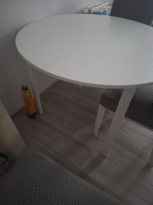 Stół okragly ikea