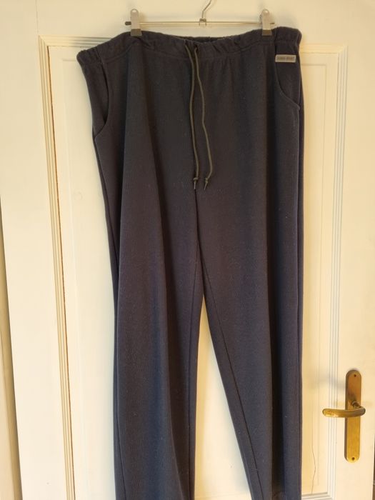 Spodnie damskie dresowe 46/48