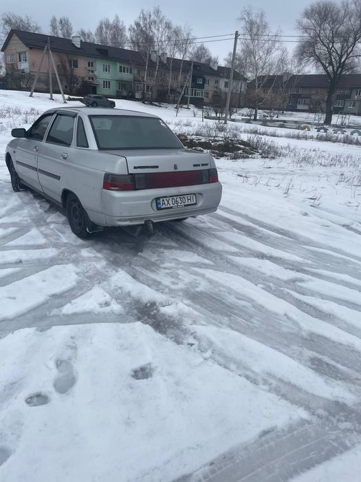 Продам ваз 2110.