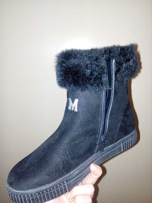 Демісезонні чобітки (36 р.)