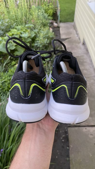 Оригінальні Кросівки Asics Jolt 3 GS  Розмір 39