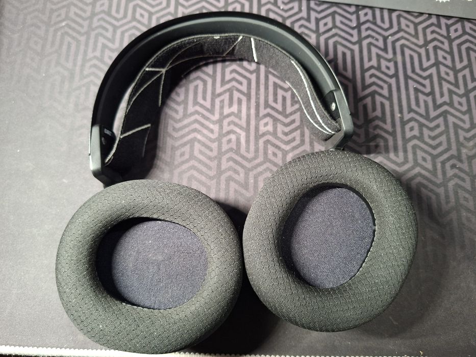 Steelseries arctis 9