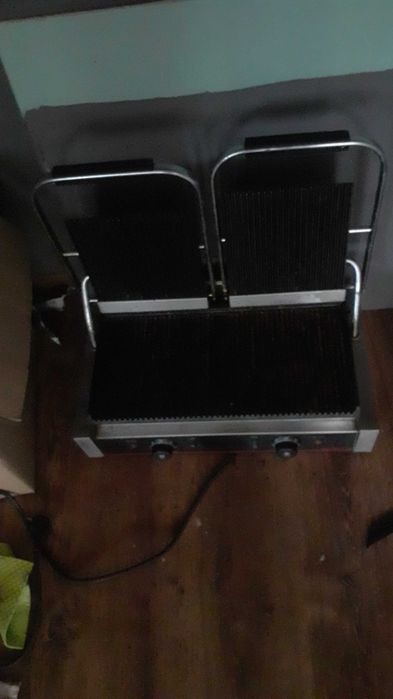 Grill kontaktowy podwójny ryflowany Caterina Stalgast 3,6kW | OKAZJA