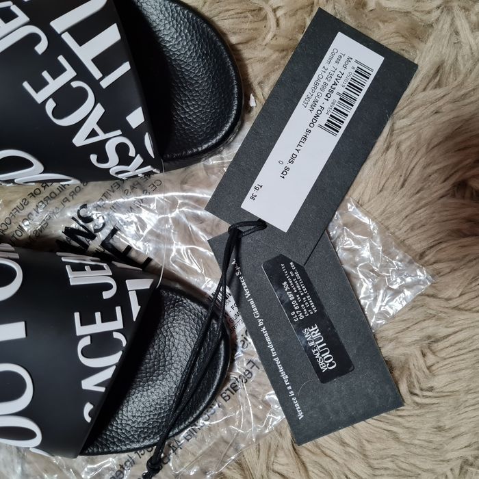 Versace jeans Coulture klapki nowe czarne r. 36 z napisem logo