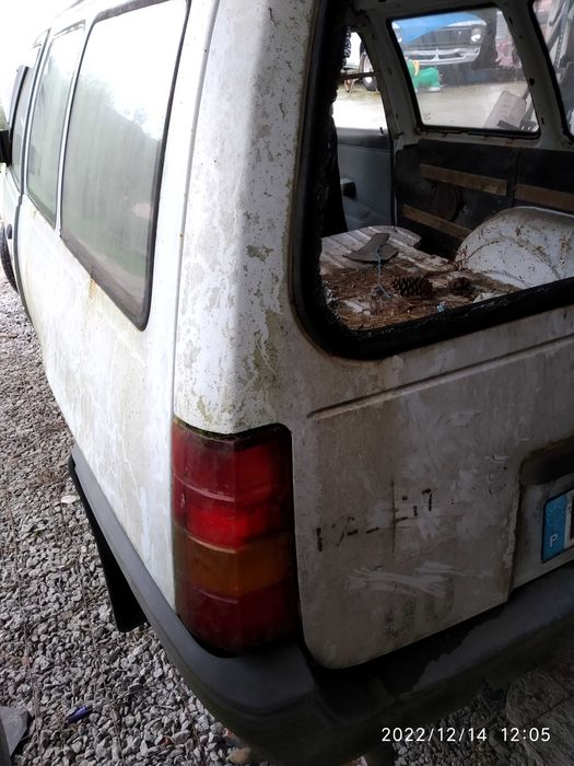 Clássico Antigo Opel Kadett E 1.6D duas portas