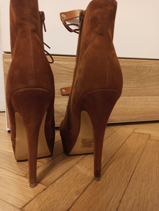 Wysokie brązowe botki tally weijl 14 cm