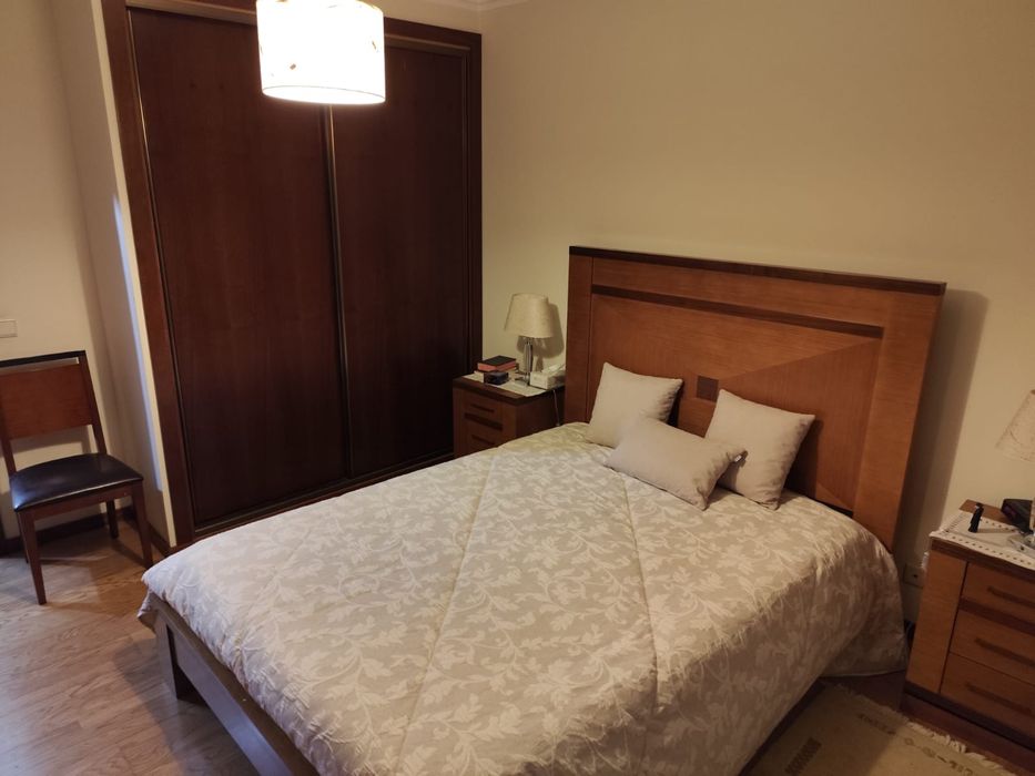 Arrenda-se apartamento T2, mobilado e equipado, em Paredes