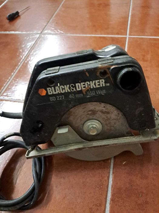 Serra manual Black & Decker