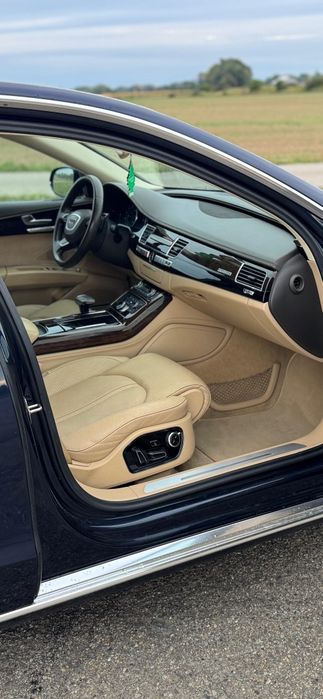 Audi a8d4L 4.2 FSI