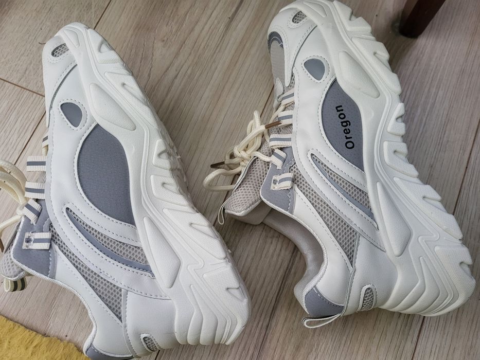 Buty sportowe damski  37