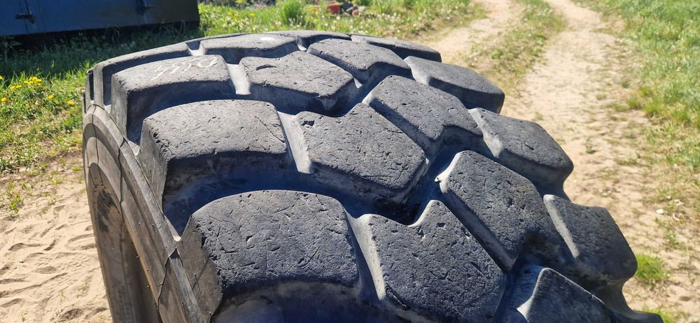 650/65r25 Triangle 90% bieżnik Bez napraw