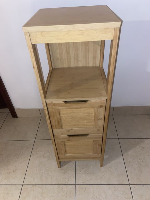 Movel de 0,30 x 0,30 e 0,90 altura