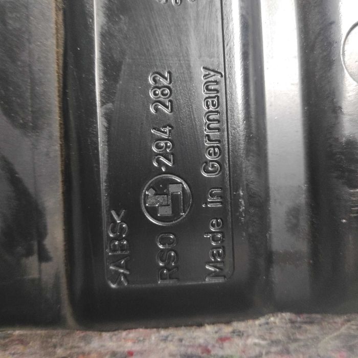 Subwoofer Wzmacniacz Audi A 6 C 5 BOSE Komplet