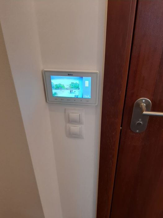 Arrendo apartamento no Edifício Jardim das Mães