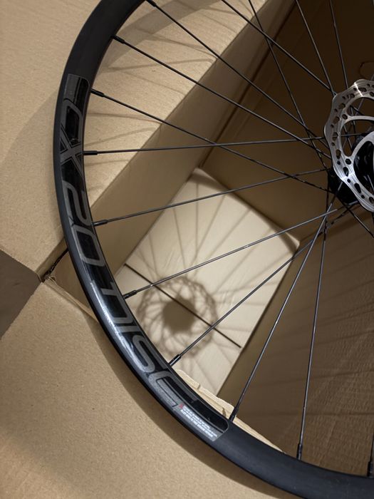 Koła rowerowe 700C 4szt. + tarcze hamulcowe | gravel | szosa