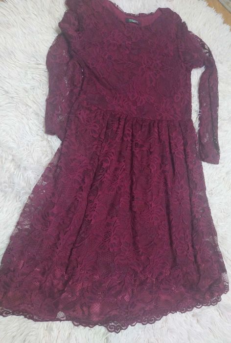 Sukienka koronkowa, włoska, rozm. 36/38