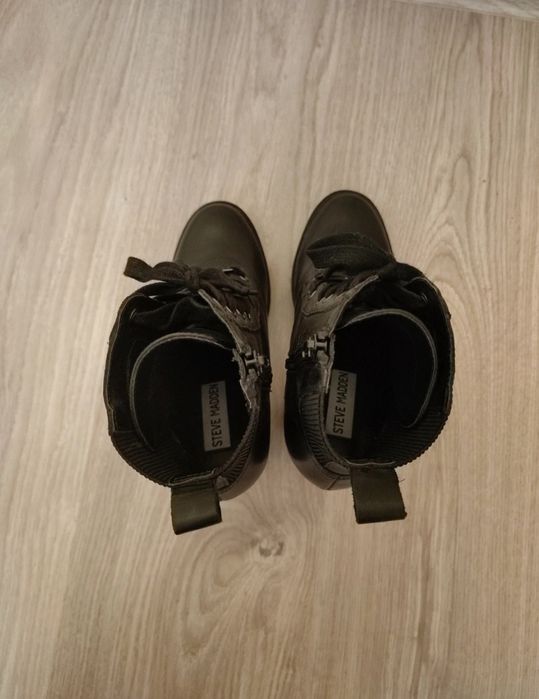 Wysokie czarne botki