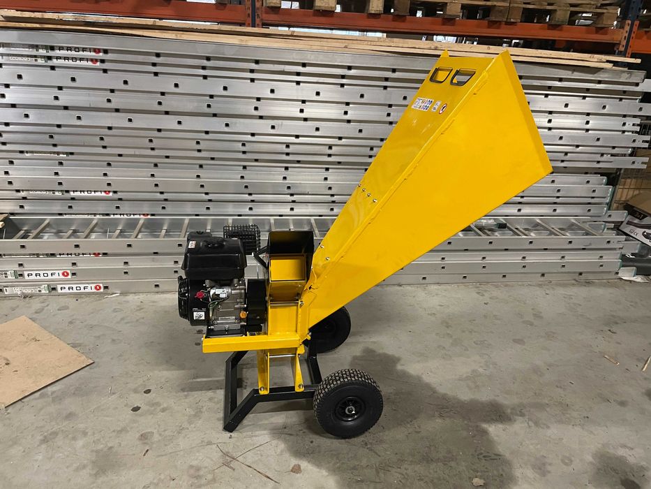 Wynajem Rozdrabniacz rębak spalinowy do gałęzi 6,5KM 150zł / doba