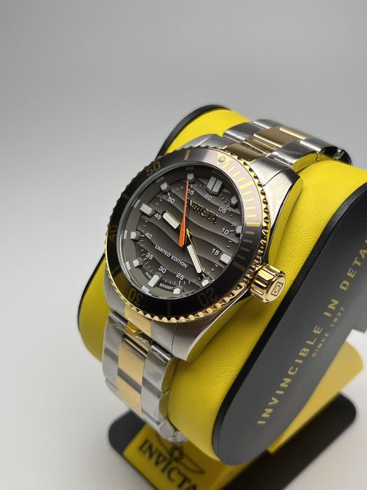 Invicta 49249, чоловічий швейцарський годинник, invicta diver