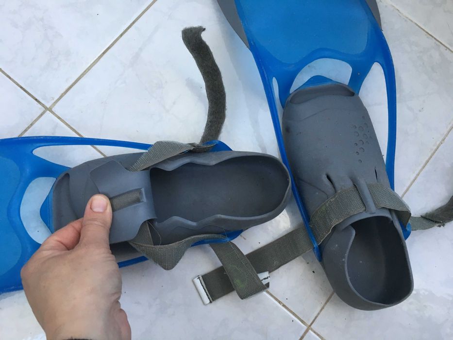 Barbatanas azuis 34-35 Tribord