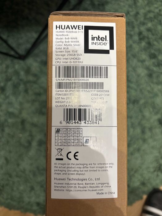 HUAWEI MateBook D15 8GB/256 GB SSD/15.6"/Windows 11