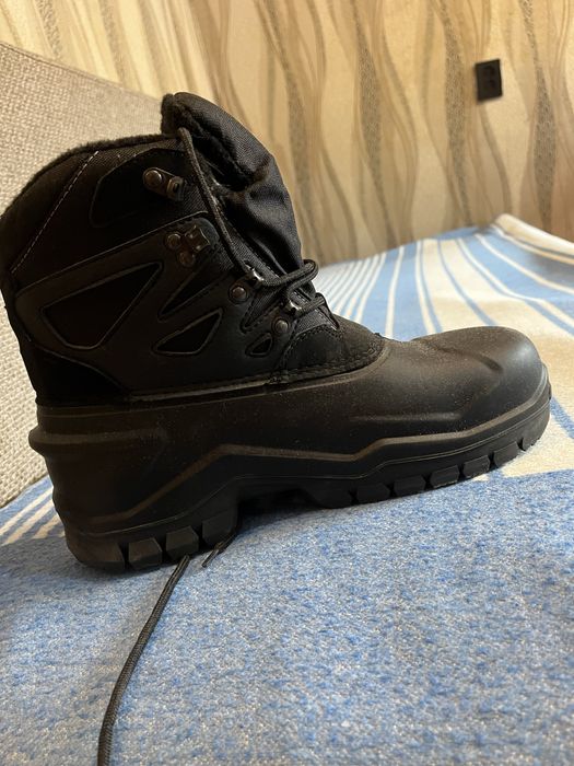 Продам зимние ботинки M-TAC