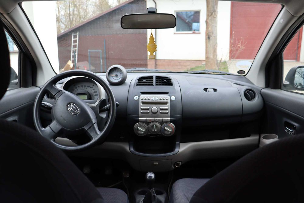Daihatsu Sirion 1.3 2006 r.