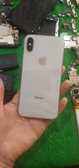 Запчастини Iphone x 64/256gb не запускаються