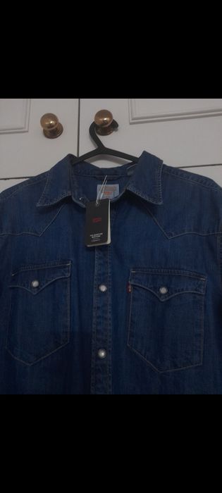 Camisa Levi's unissexo -Tamanho M