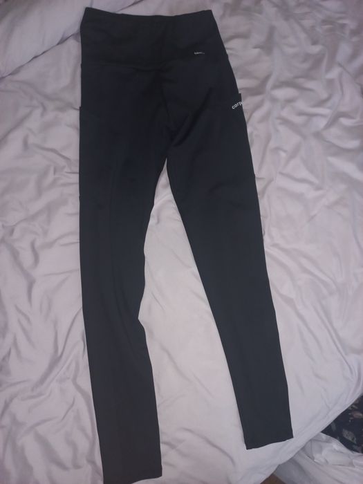 czarne legginsy sportowe carpatree rozmiar M