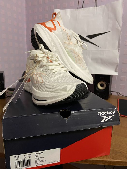 Беговые кросовки Reebok hoka puma