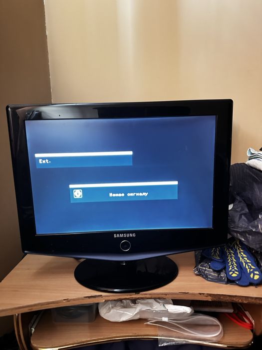 Телевізор плоский