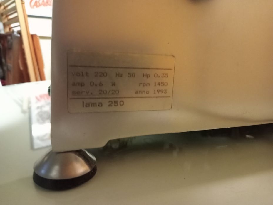 Máquina de cortar fiambre