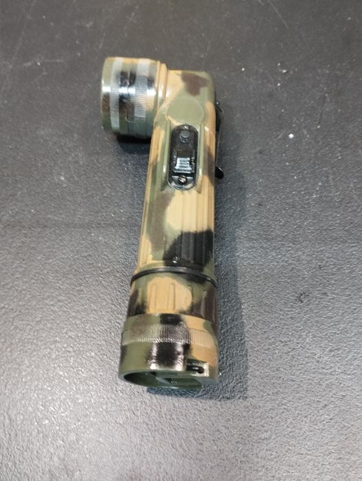 Latarka Kątowa Nowa Wysyłka.