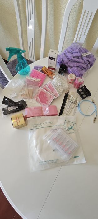 Conjunto de materiais para estética