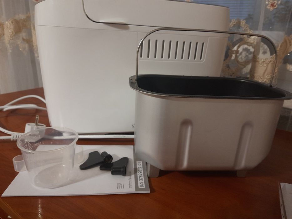 Хлебопечь Silver Crest LAN 378290 2101 Немецкая