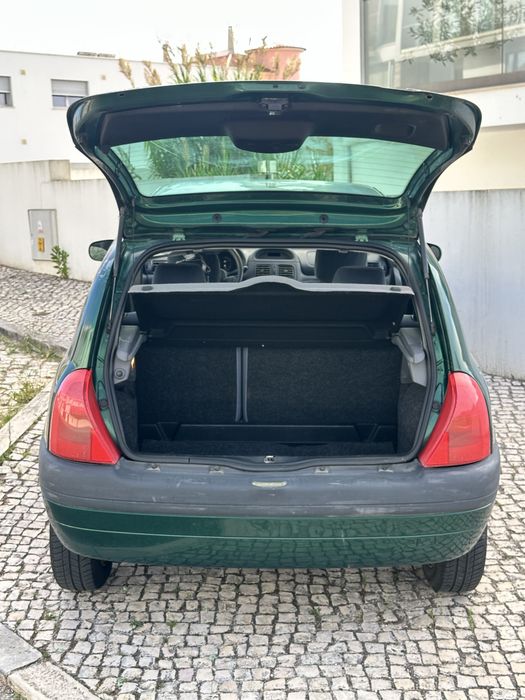 Renault Clio 1.2 / Ar condicionado