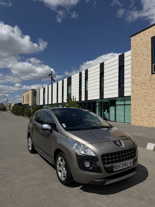 Peugeot 3008, 2011 рік, 1,6 дизель, механіка максимальна комплектація