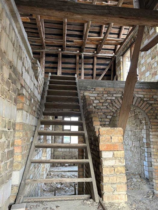 Продам будинок (недобудова) в с.Нові Петрівці Вишгородського району