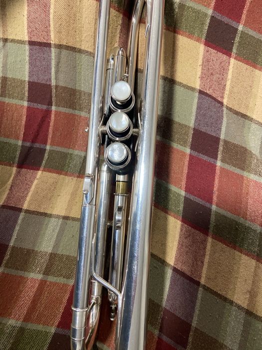 Trompete yamaha 6335