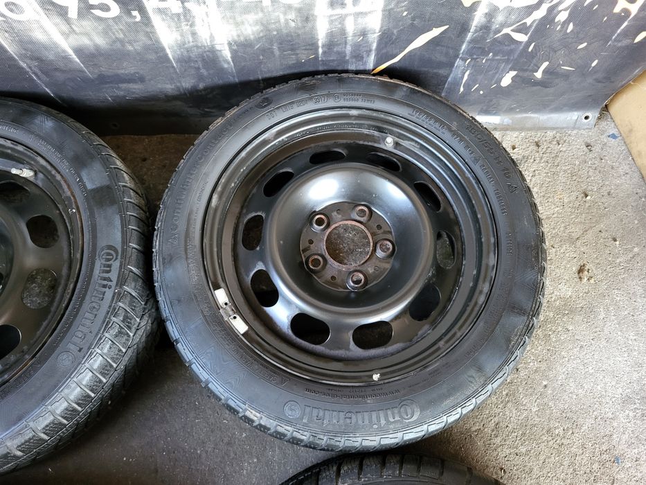 Koła zimowe 16cali BMW , stalówki 5x120 , 195/55/16 Continental