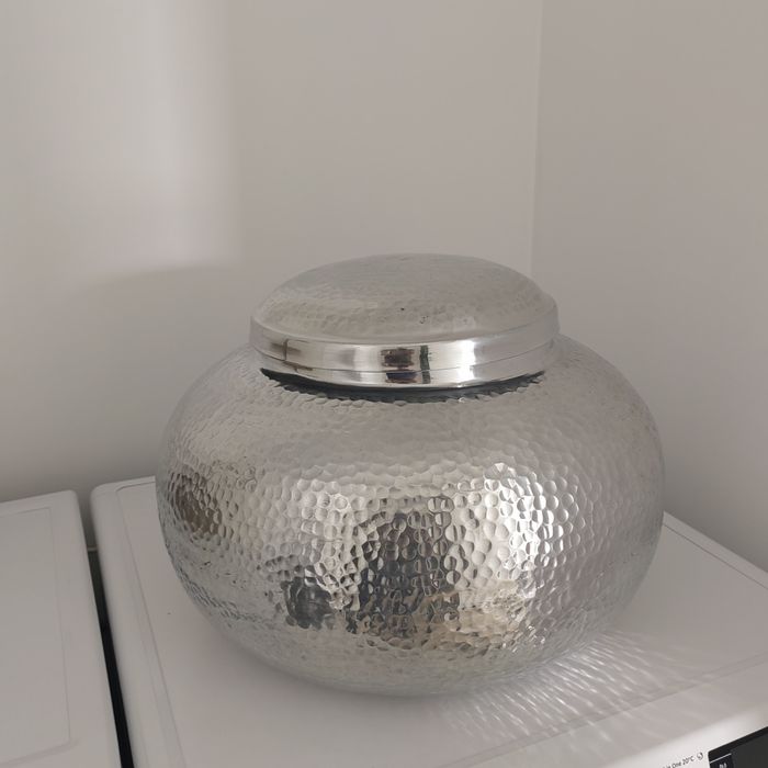 Várias peças decorativas